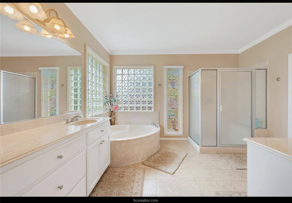 5206 Sycamore Hills Court, College Station, TX 77845