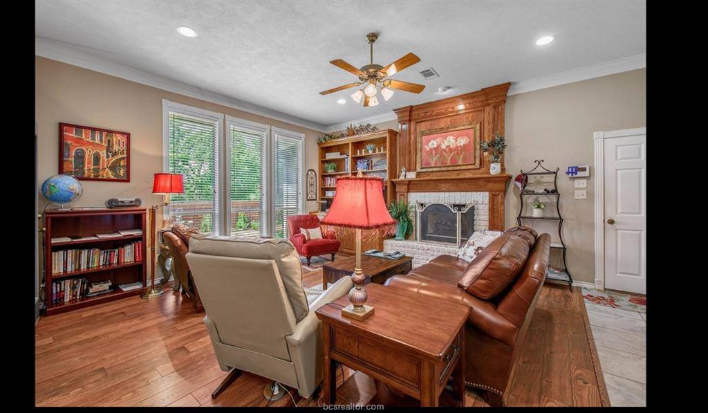 5206 Sycamore Hills Court, College Station, TX 77845