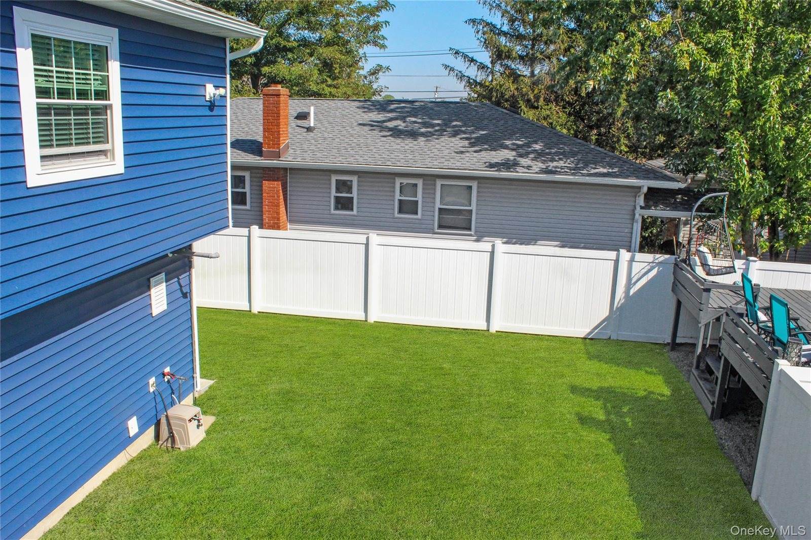 125 Spruce Street, Babylon, NY 11757