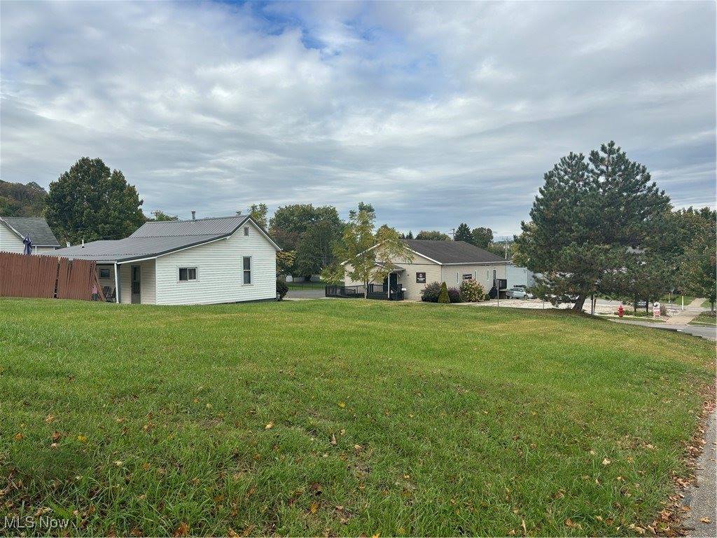 622 Grant Avenue, Cambridge, OH 43725