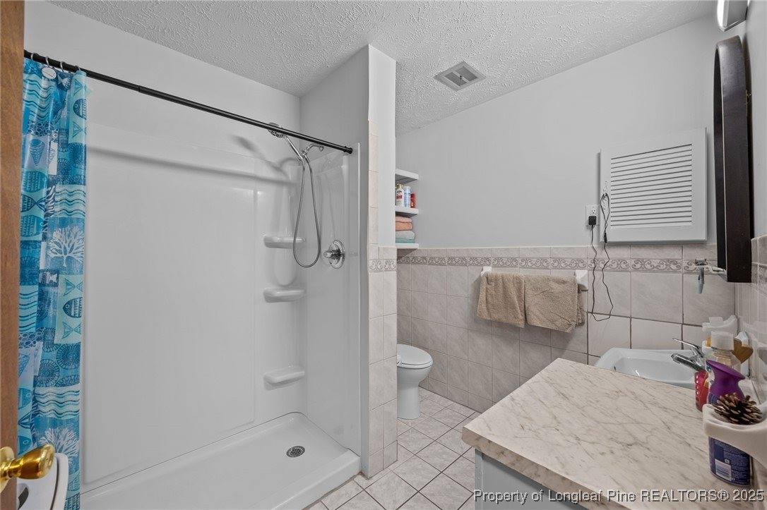 920 Sunbury Drive, Fayetteville, NC 28311