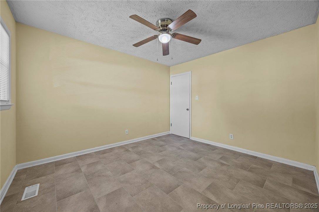 920 Sunbury Drive, Fayetteville, NC 28311