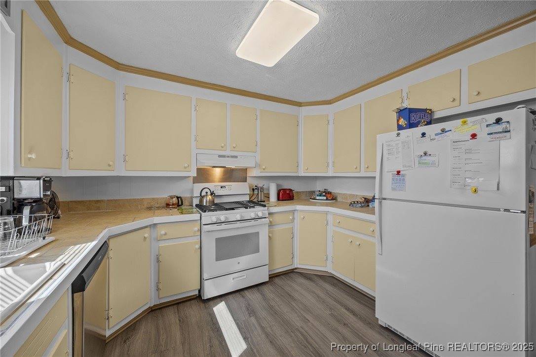 920 Sunbury Drive, Fayetteville, NC 28311