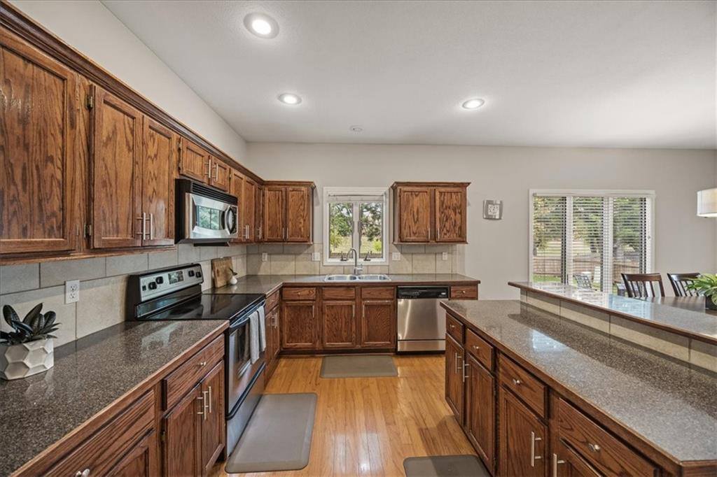 14132 West 138th Terrace, Olathe, KS 66062