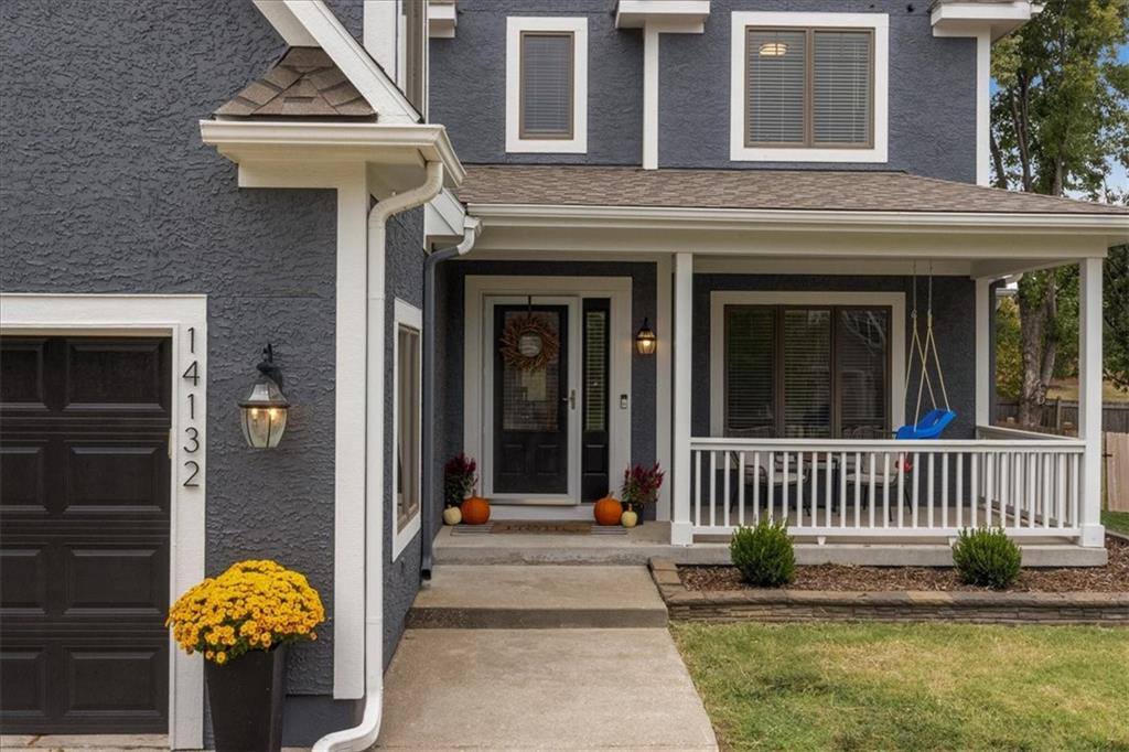 14132 West 138th Terrace, Olathe, KS 66062
