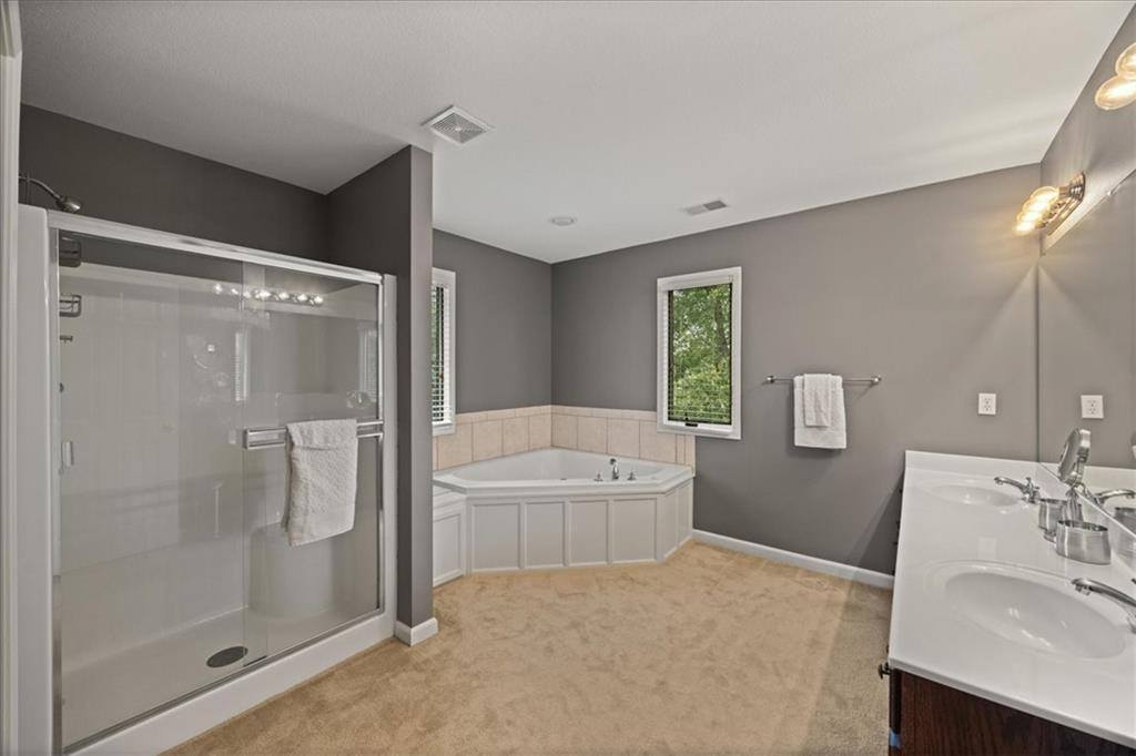 14132 West 138th Terrace, Olathe, KS 66062