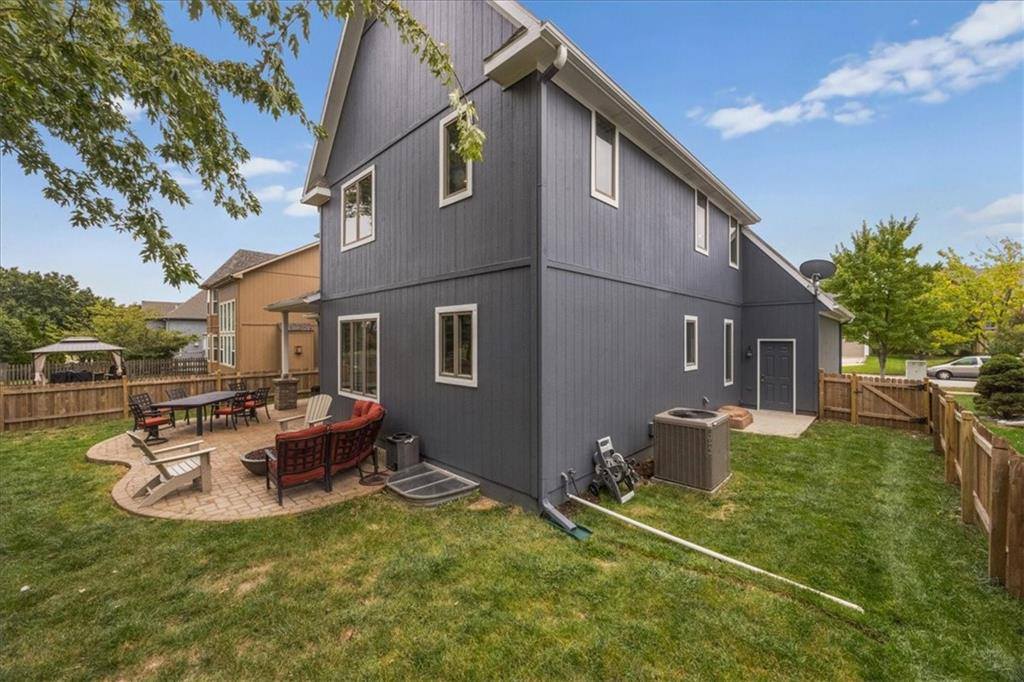 14132 West 138th Terrace, Olathe, KS 66062