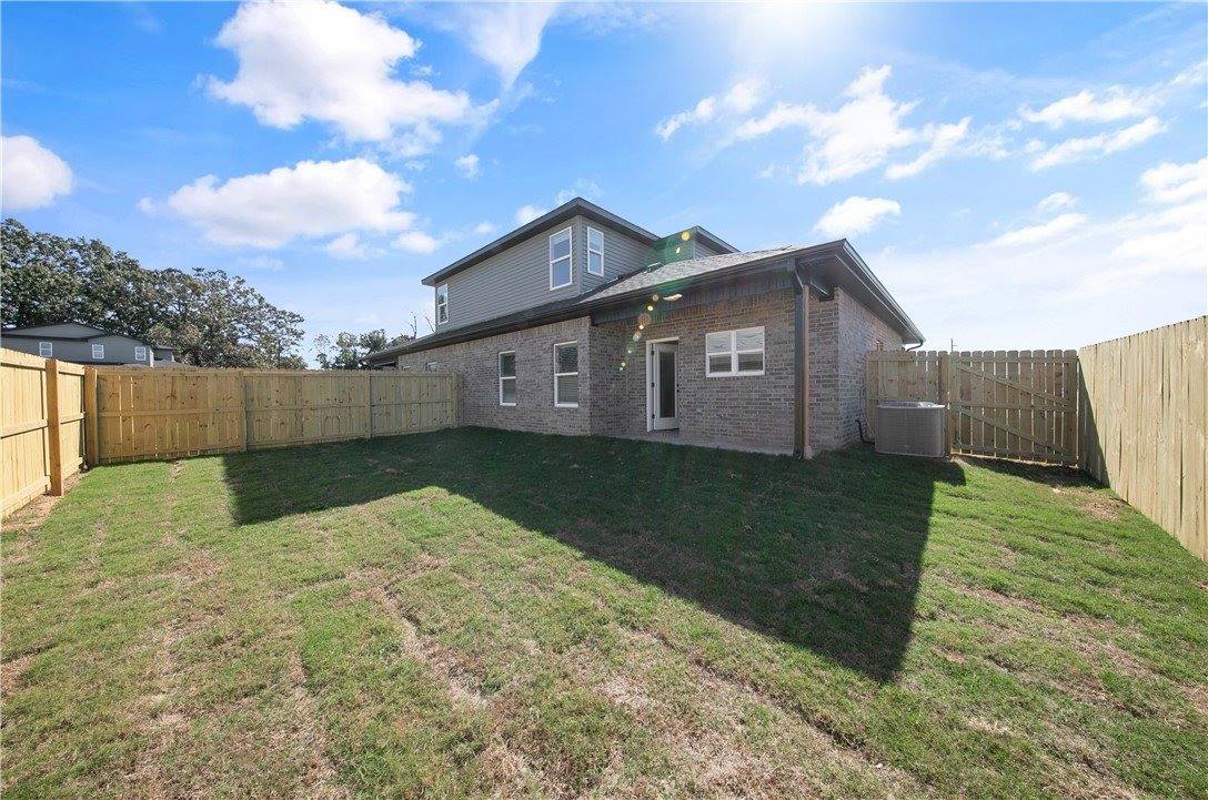 603 Cosmos Street, Centerton, AR 72719