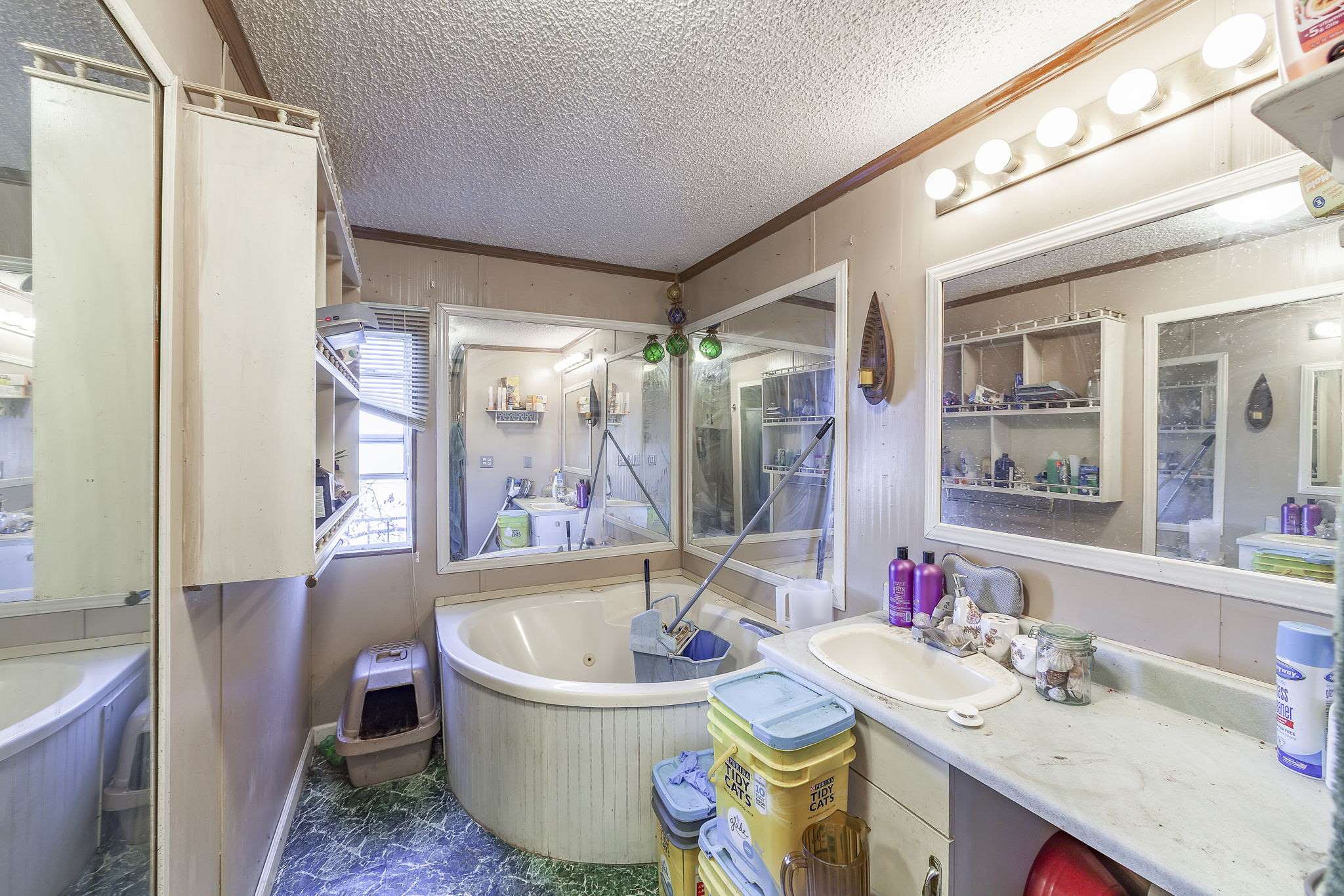 1645 Wilkinson Ferry Dr, Savannah, TN 38372