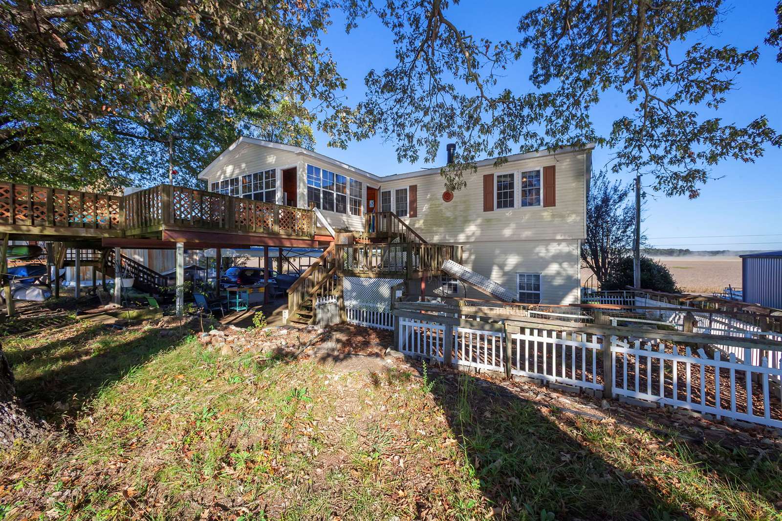 1645 Wilkinson Ferry Dr, Savannah, TN 38372