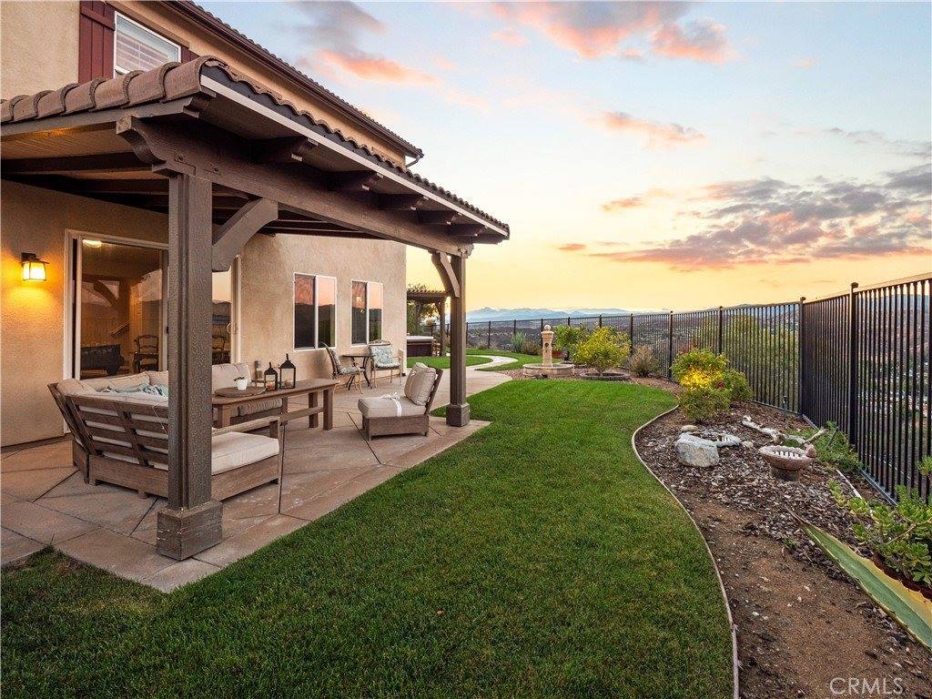 20517 Charlie, Saugus, CA 91350