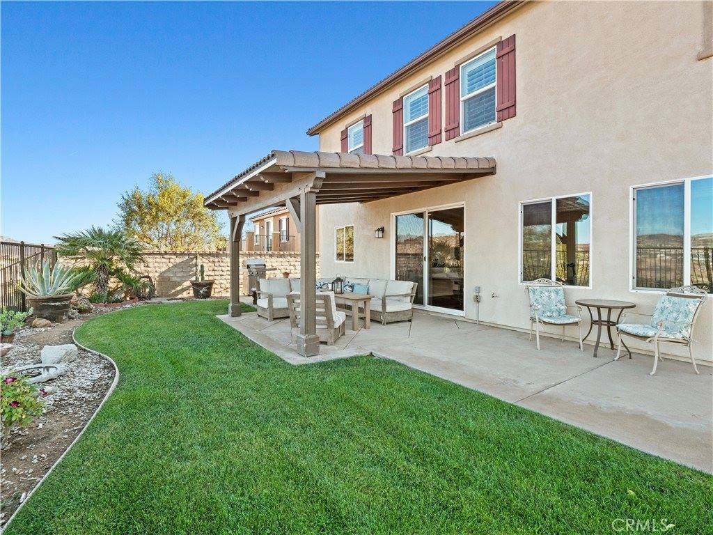 20517 Charlie, Saugus, CA 91350