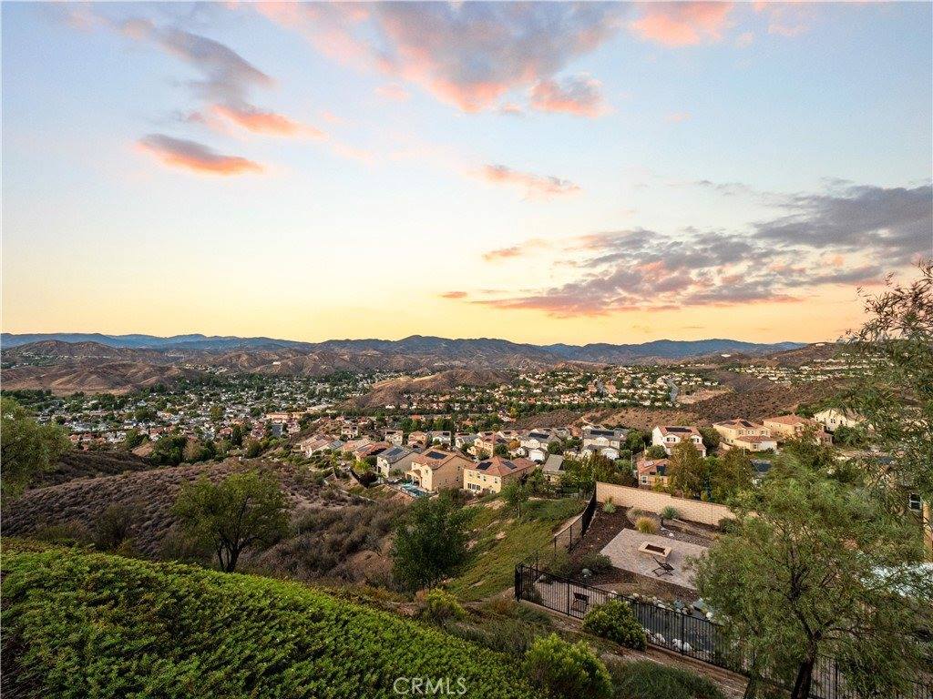 20517 Charlie, Saugus, CA 91350