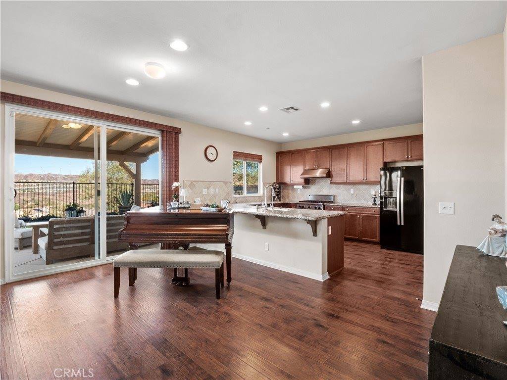 20517 Charlie, Saugus, CA 91350