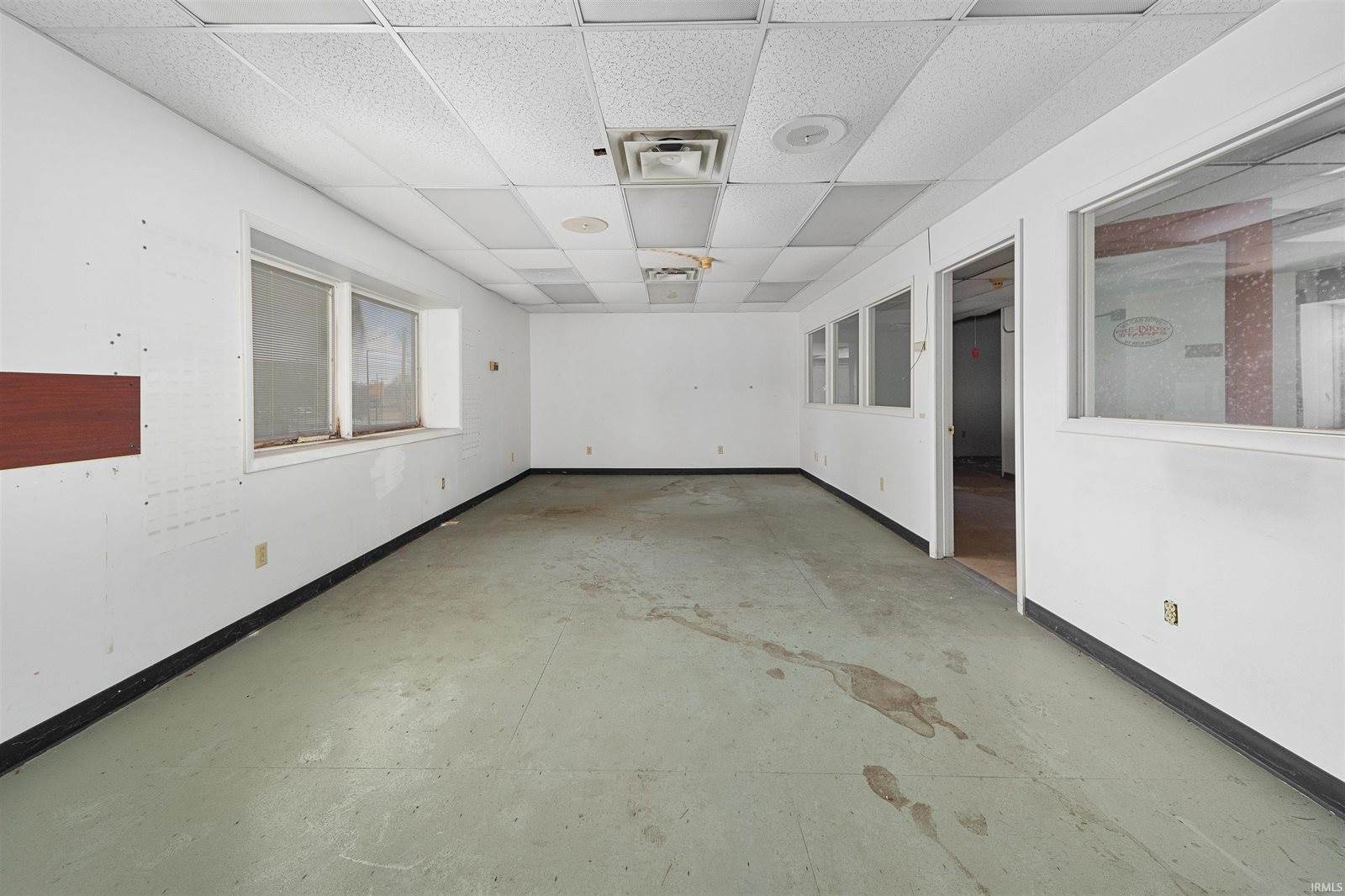 1415 S Calhoun Street, Fort Wayne, IN 46802