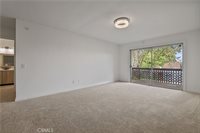 23515 Lyons, Valencia, CA 91355