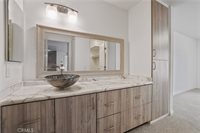 23515 Lyons, Valencia, CA 91355