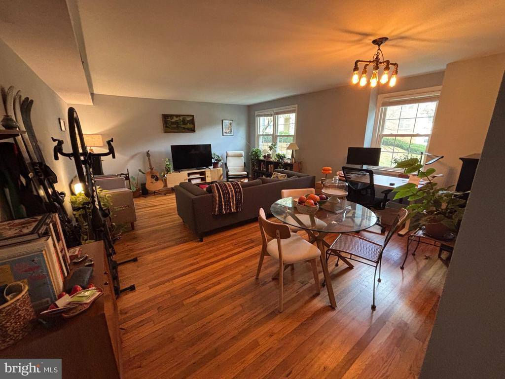 2213 Washington Avenue, Silver Spring, MD 20910