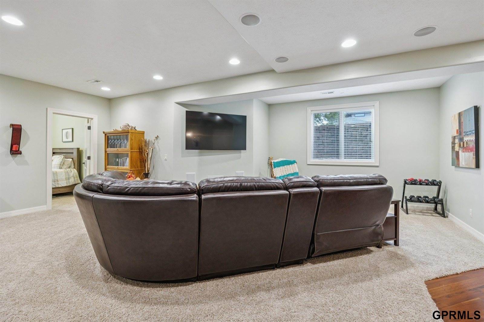 7961 North 160Th Street, Bennington, NE 68007