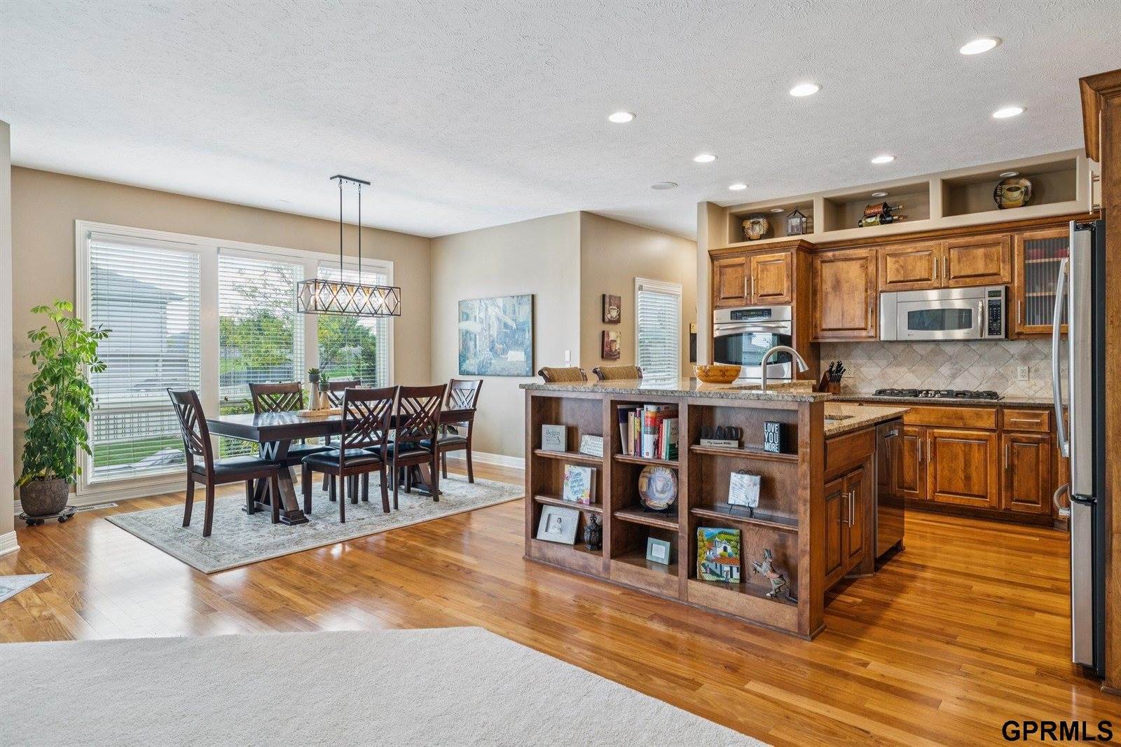 7961 North 160Th Street, Bennington, NE 68007