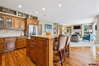 7961 North 160Th Street, Bennington, NE 68007