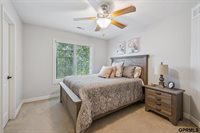 7961 North 160Th Street, Bennington, NE 68007