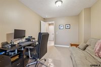 7961 North 160Th Street, Bennington, NE 68007