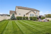 7961 North 160Th Street, Bennington, NE 68007