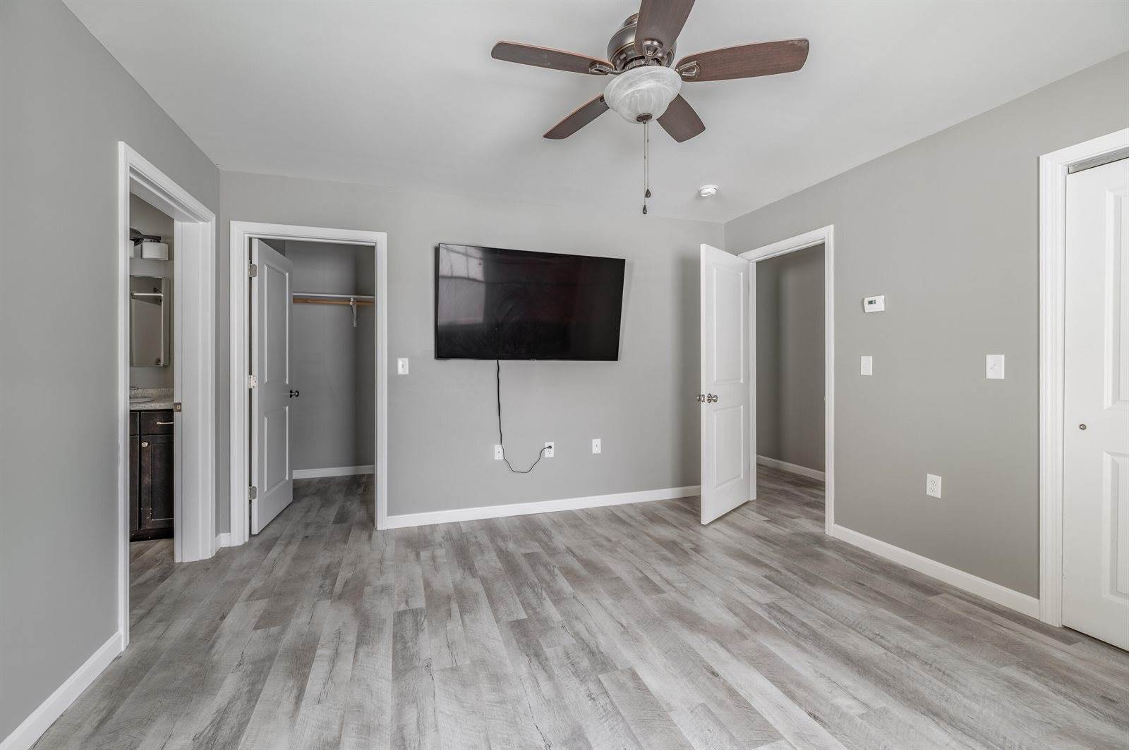 40 Ridgeview Drive, Veazie, ME 04401