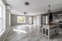 40 Ridgeview Drive, Veazie, ME 04401