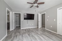 40 Ridgeview Drive, Veazie, ME 04401