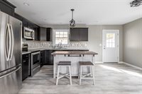 40 Ridgeview Drive, Veazie, ME 04401