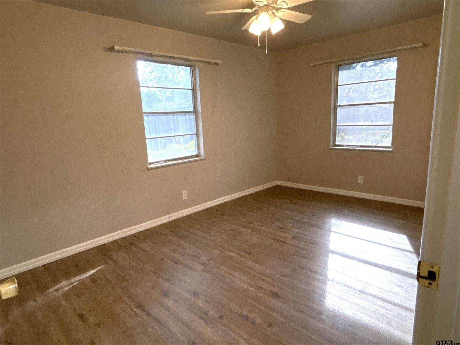 8149 Karen, Tyler, TX 75703