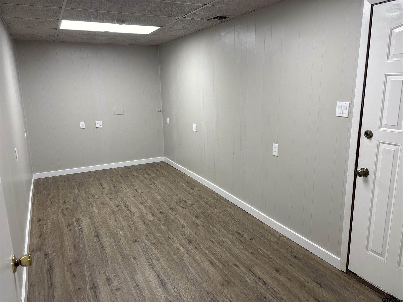 8149 Karen, Tyler, TX 75703