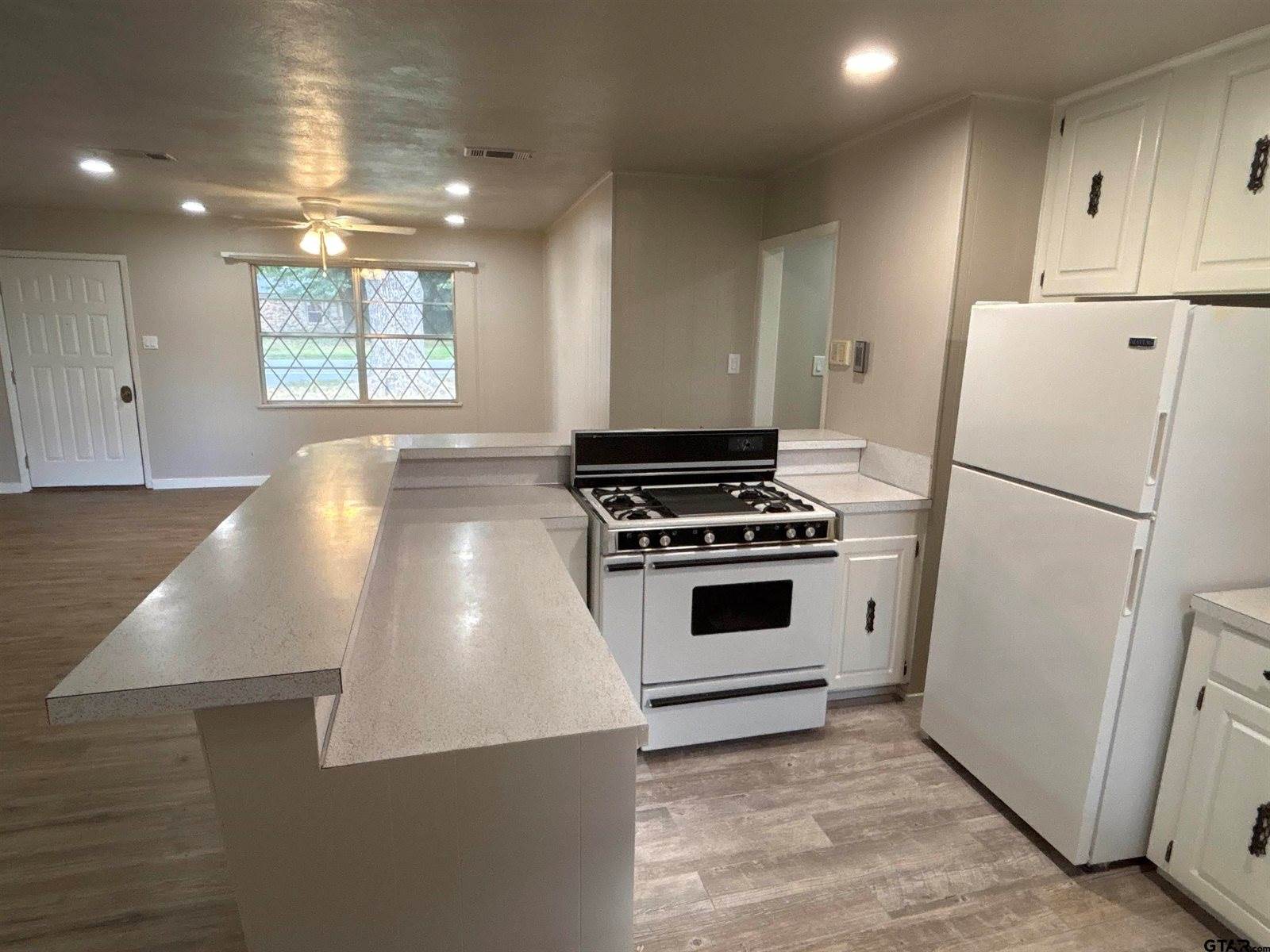 8149 Karen, Tyler, TX 75703