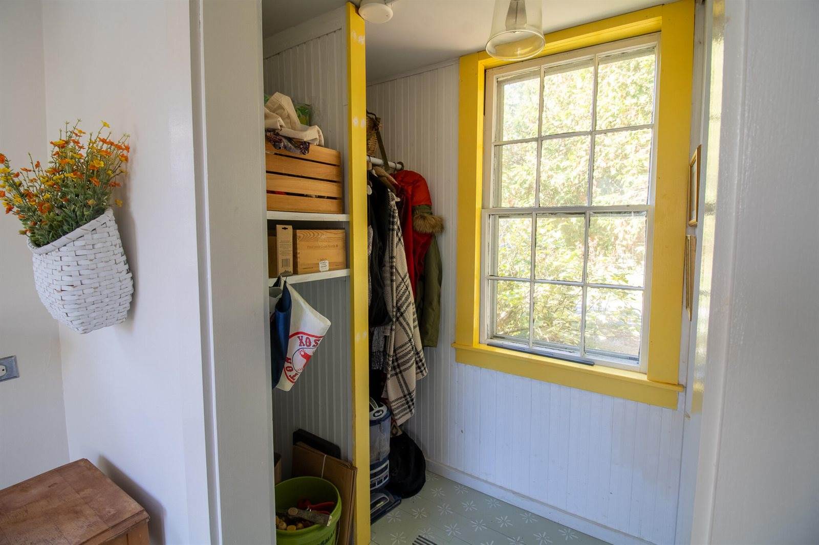 25 Summer Street, Hampden, ME 04444