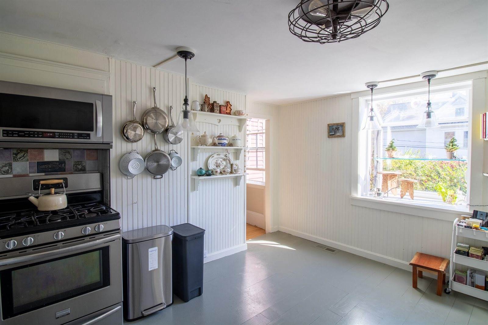 25 Summer Street, Hampden, ME 04444