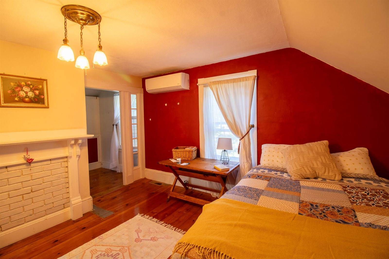 25 Summer Street, Hampden, ME 04444