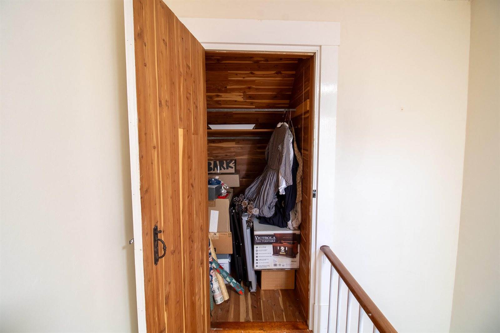 25 Summer Street, Hampden, ME 04444