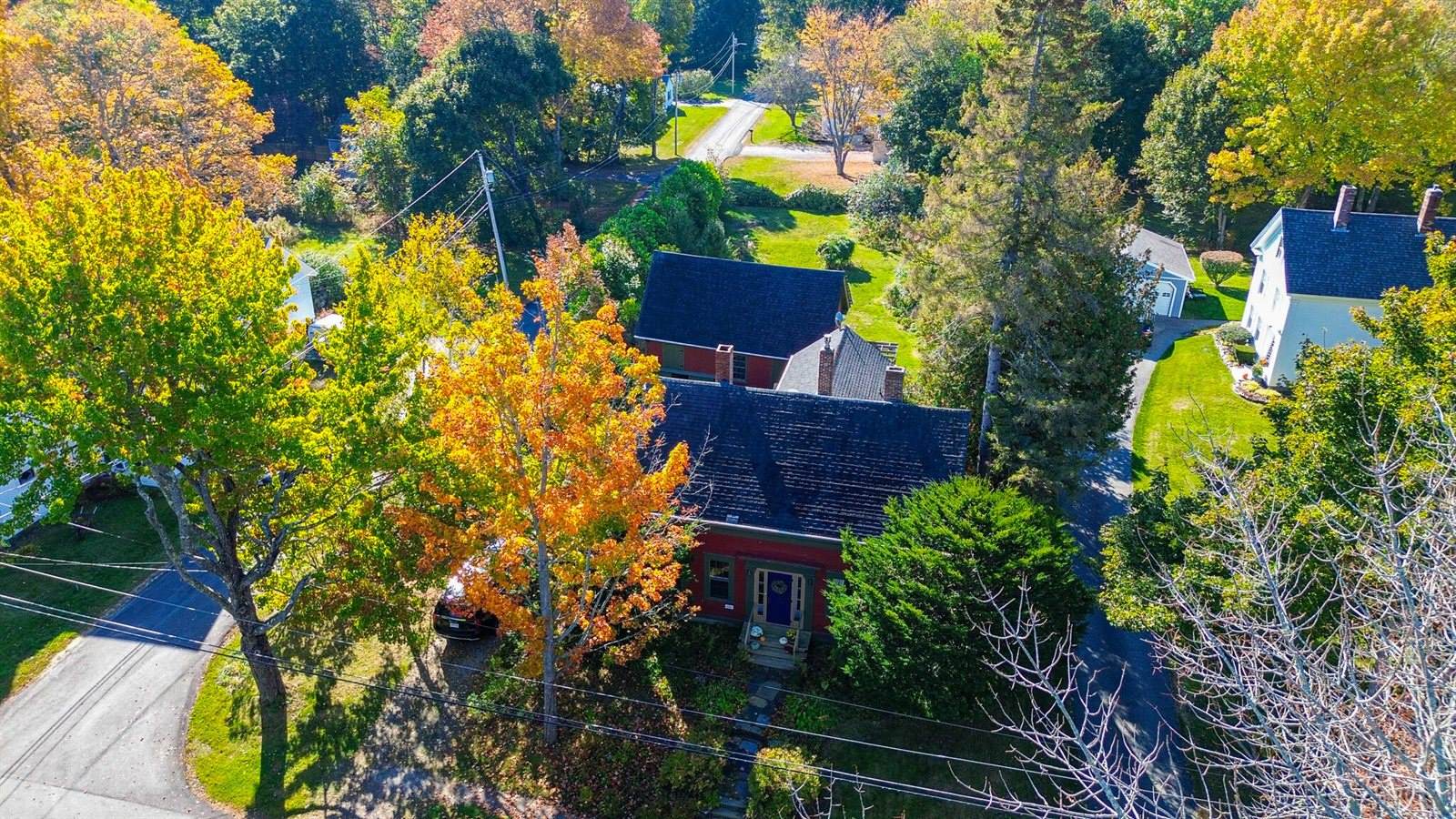 25 Summer Street, Hampden, ME 04444