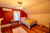 25 Summer Street, Hampden, ME 04444