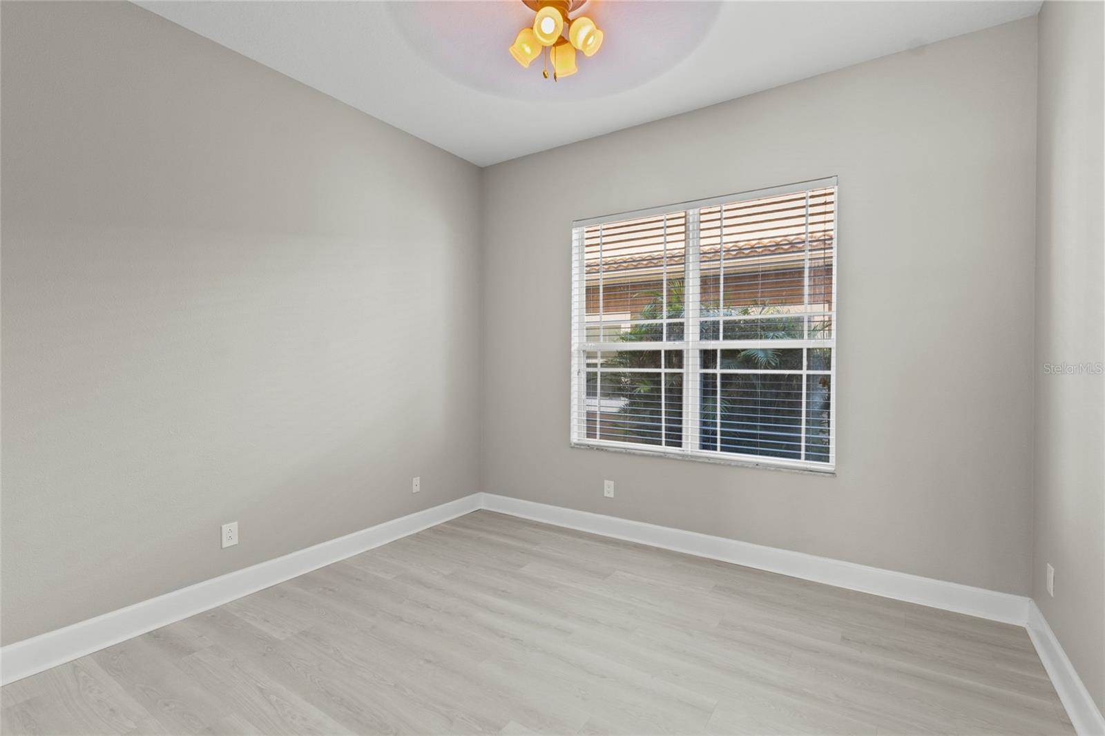 8134 Santa Rosa Court, Sarasota, FL 34243