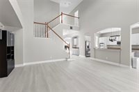 8134 Santa Rosa Court, Sarasota, FL 34243