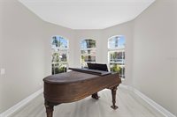 8134 Santa Rosa Court, Sarasota, FL 34243