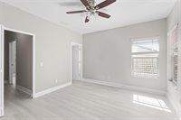 8134 Santa Rosa Court, Sarasota, FL 34243