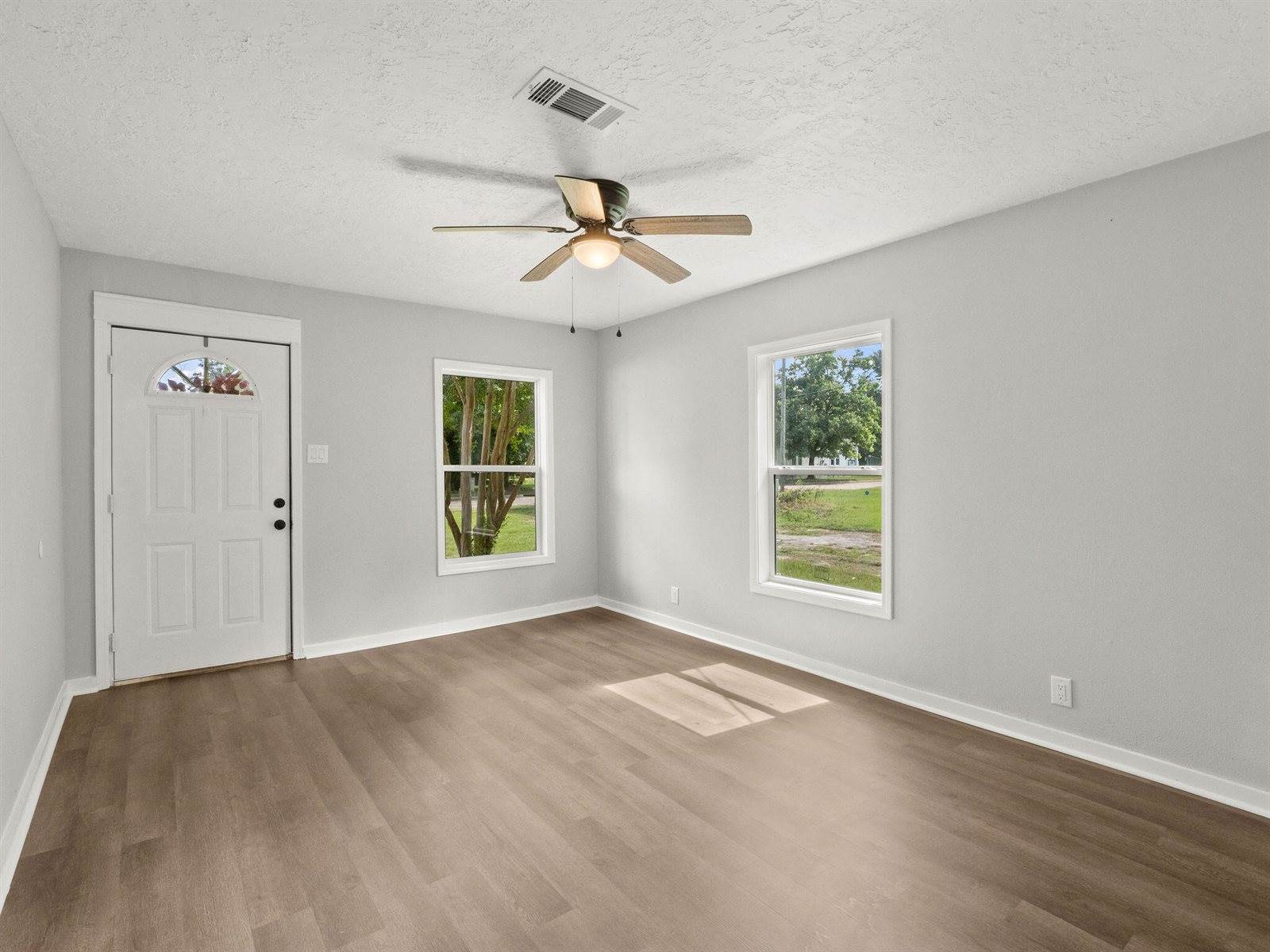 1007 Shirley St, DeRidder, LA 70634