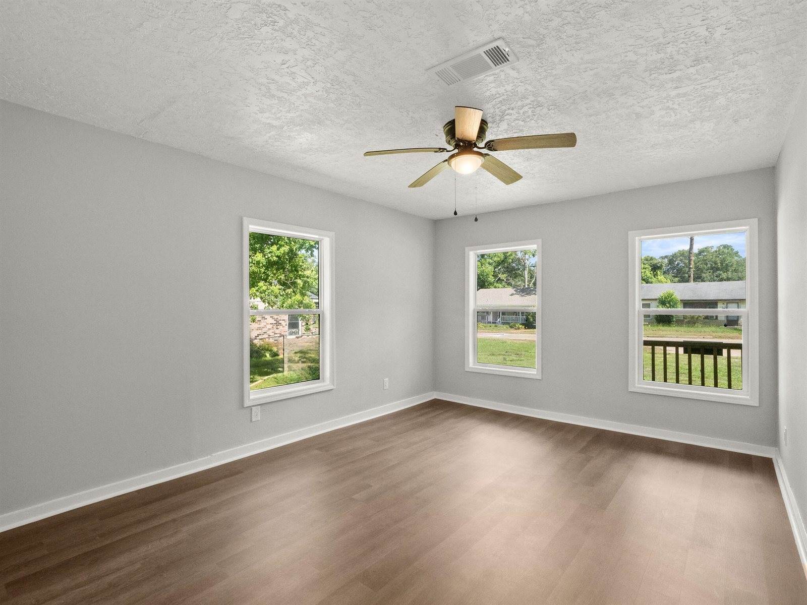 1007 Shirley St, DeRidder, LA 70634