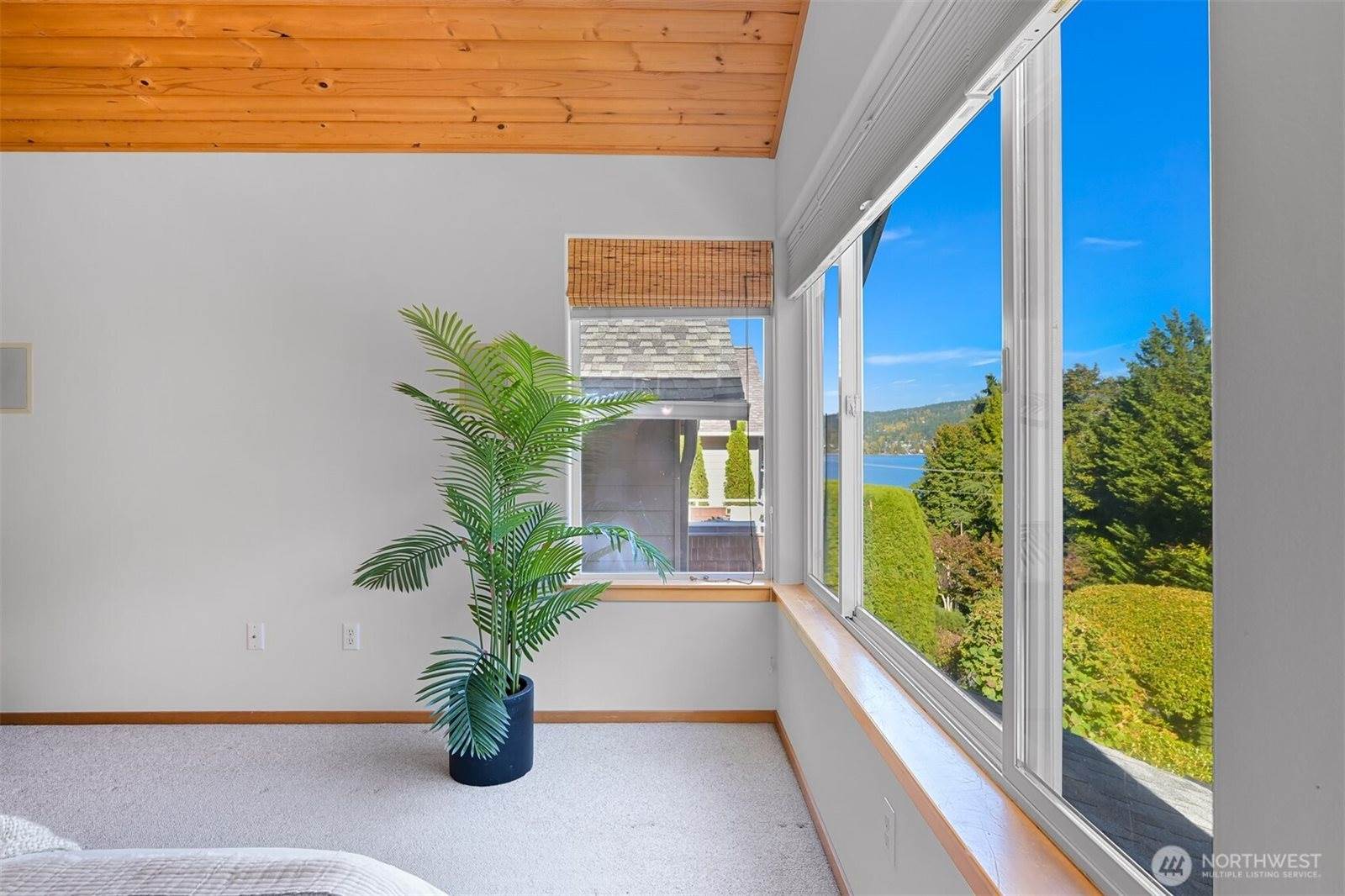 1851 Lakeside Lane, Bellingham, WA 98229