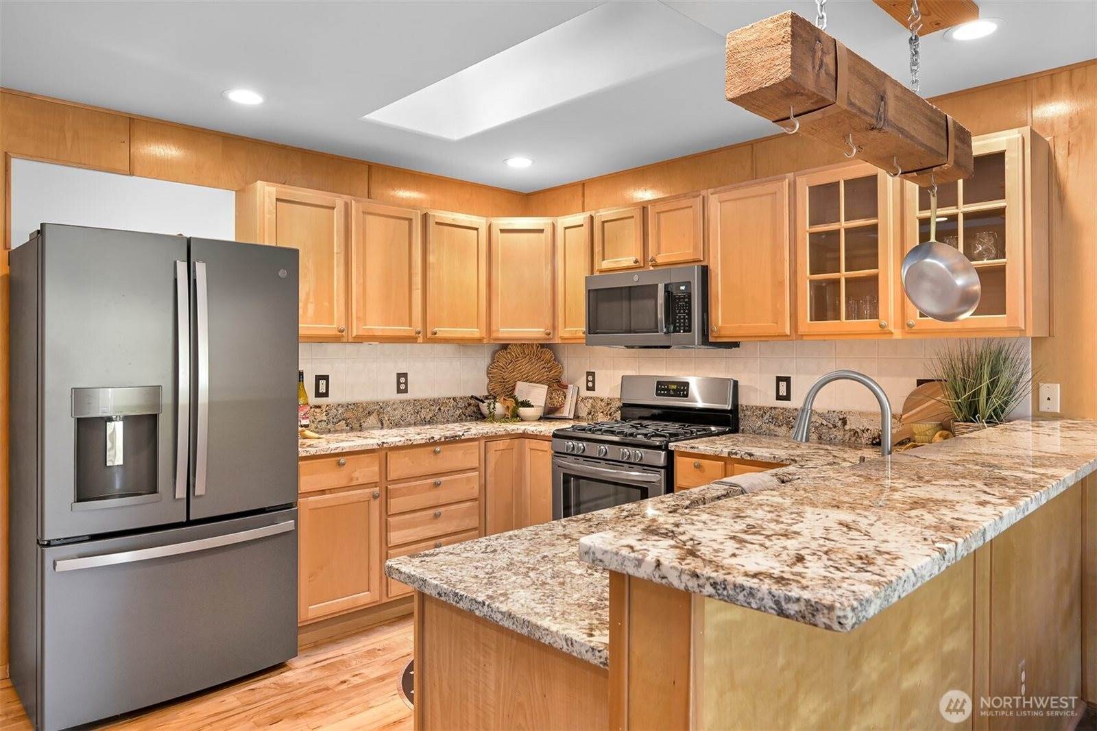 1851 Lakeside Lane, Bellingham, WA 98229