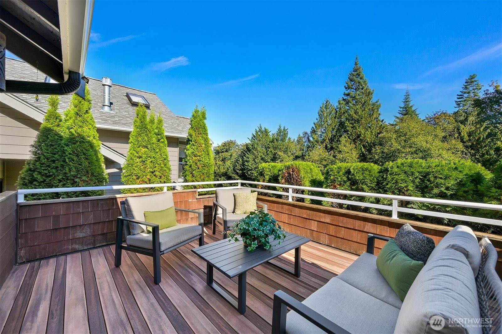 1851 Lakeside Lane, Bellingham, WA 98229